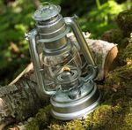 Hurricane Lantern Parrafin Hanging Storm Lamp with Adjustable Wick for Camping