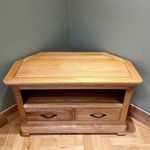 Oak Canterbury Corner TV Unit - Solid Oak – Mint Condition – RRP £429.99