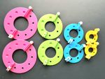 8pc Plastic Pom Pom Maker Fluff Ball Weaver Knitting Needle Bobble Craft 4 sizes