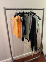 WHOLESALE JOBLOT of 27 Branded Summer Clothing Mix  Brand new (ws923)