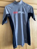 GUL SHORT SLEEVE TOP IN BLACK SIZE MEDIUM TURTLE NECK GOOD FOR BODY BOARDING