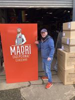 6 Ft MADRI BEER  Light up LED sign Pub home bar Man Cave Excepcional