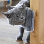 1x Cat self Groomer Brush wall corner Grooming Brush Massage hair scratcher UK