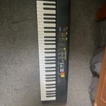 Yamaha PSR-F52 61-Key Full Size Electronic Keyboard, Built-in Speaker Black