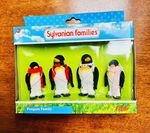 Sylvanian Families Penguin Family Set 4087 4 Figures + Accessories 1:12