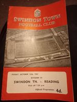 Swindon Town v Reading     Division 3        13/10/1961.