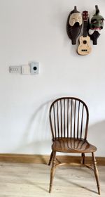 Antique Windsor Hoop Back Chair – Ash & Elm Stick Back, Crinoline Stretcher