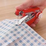 MINI HANDHELD CORDLESS SEWING MACHINE HAND HELD THREAD STITCH CLOTHES PORTABLE