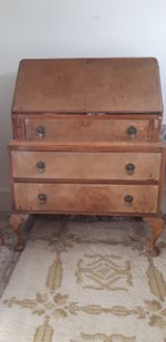 Antique  "Chippendale" Style  Vintage Writing Desk / Bureau With drawers