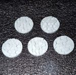 5 X 32mm Unpainted Round Basalt Textured Miniature Terrain Bases