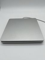 Apple A1379 USB External SuperDrive - CD DVD/RW Burner (MD564ZM/A)