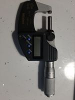 Mitutoyo 293-344 Digital Quantumike Micrometer 0-1" 0-25mm IP65