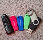 DJ House Music Usb 90s Feel Good Hits And Remixs 32GB USB 3.0 Flash Drive