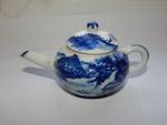 CHINESE JAPANESE PORCELAIN B/W MINIATURE TEAPOT HAND DECORATED LANDSCAPE D 7 cm