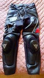 Dainese P. Delta Pro Pelle Leather Motorcycle Trouser new with tags 32inch waist