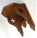 LARGE CARVED PITCH PINE GOTHIC CHURCH WALL BRACKET CONSOLE TABLE SHELF SCONCE