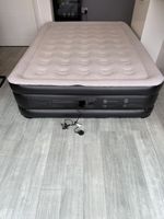 Airefina cream Luxury king air bed Inflatable Air Mattress with Built-in Pump