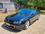 2002 HOLDEN MONARO CV8 MANUAL 6 SPEED. PHANTOM BLACK. MINT CONDITION. ONE OWNER.