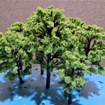 N TT OO Gauge Trees Set 08 - 9x Oak woodland model trees 4cm - 7cm