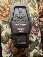 Pre-Seasoned Cast Iron Coffin 1.5QT Loaf Pan Smith & Clark Ironworks New