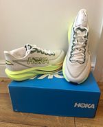HOKA Mach 7 Men’s Running Trainers D Width UK 11 EU 46 White/Green