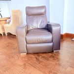 Gorgeous Brown Leather Electric Recliner  Home Cinema /Gaming Armchair RRP £750