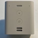 Amazon Echo Flex Smart Speaker Wall Plug-In for Alexa UK Plug Wi-Fi C77A68