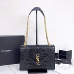 Envelope Medium Quilted Leather Shoulder Bag Black Gold Chain