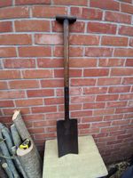 Kepi No2 Builders Garden Grafter Spade Post Hole Spade, Wooden T Top Handle