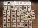Kensitas Cigarettes Full Set Of 60 Silk NATIONAL FLAGS, See Photos