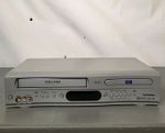Technika DVR100 VCR VHS DVD Player Combo No Remote Fully Working Silver UK 