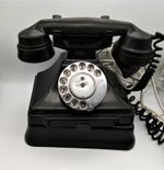 Iconic Black Bakelite Telephone with drawer original Bell box Ornament/ Prop