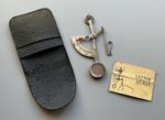 Vintage c1950s LETTER SCALE 0 to 2 oz IN ORIGINAL LEATHER POUCH, UNBRANDED