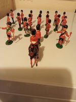 1970s Queens Guards Marching Band , Plastic, 20x Figures 
