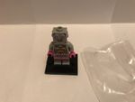 Genuine Lego minifigures Series 11 Pink Lady Robot  minifig