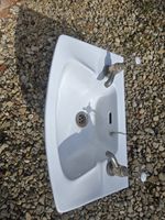 Vintage Cloakroom Basin And Brass Taps.