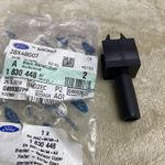 Genuine Ford Focus Kuga C-Max Radiator Upper Mounting Bracket 1830448