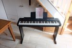 Roland ep-7e electric piano 76 weighted keys with stand and power supply