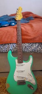 Vintage V6 ICON Electric Guitar ~ Distressed Ventura Green