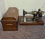Antique Singer 28K Hand Crank Sewing Machine c.1901 Wooden Case P951097