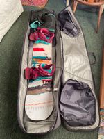 Ladies Yes Snowboard 145cm and Solomon Bindings S feet plus Roxy Bag