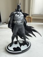 Batman Black and White Line Collectible Resin Statue, Mike Magnolia Design