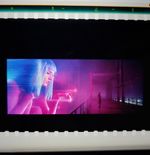 Genuine 1570MM IMAX Blade Runner 2049 frame. Ryan Gosling - Ana de Armas