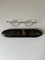 Antique Japanese Spectacles Case Eyeglass Holder black and gold lacquer