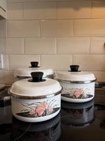 Vintage Retro Set of 3 Enamel Saucepans And Lids  With Floral Design, 3 Sizes