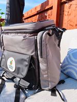 Cheeky Goose Insulated Cool Bag Backpack, Modern Style, Grey/Black