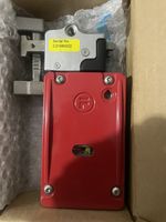 Fortress Interlocks TA2T6SL411 proA Safety Interlock Switch 24V Solenoid NOS