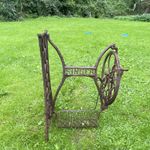 Singer Vintage Cast Iron Treadle Sewing Machine Base Stand Flywheel Pedal