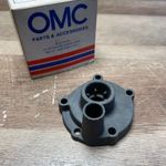 Genuine OMC 322260 Water Pump Housing Impeller Pump Housing Johnson Evinrude
