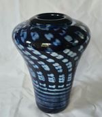Gorgeous David Hartman studio large glass vase, from Kauai, Hawaii